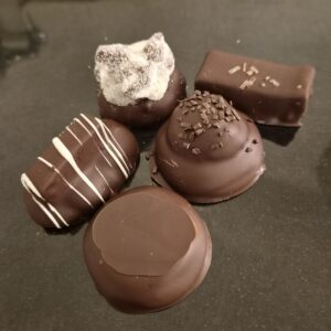 5 BOUCHEES CHOCOLAT ,HORTUS, PALET OR, PIC ST LOUP, AIGOUAL, PRALINE FEUILLETE